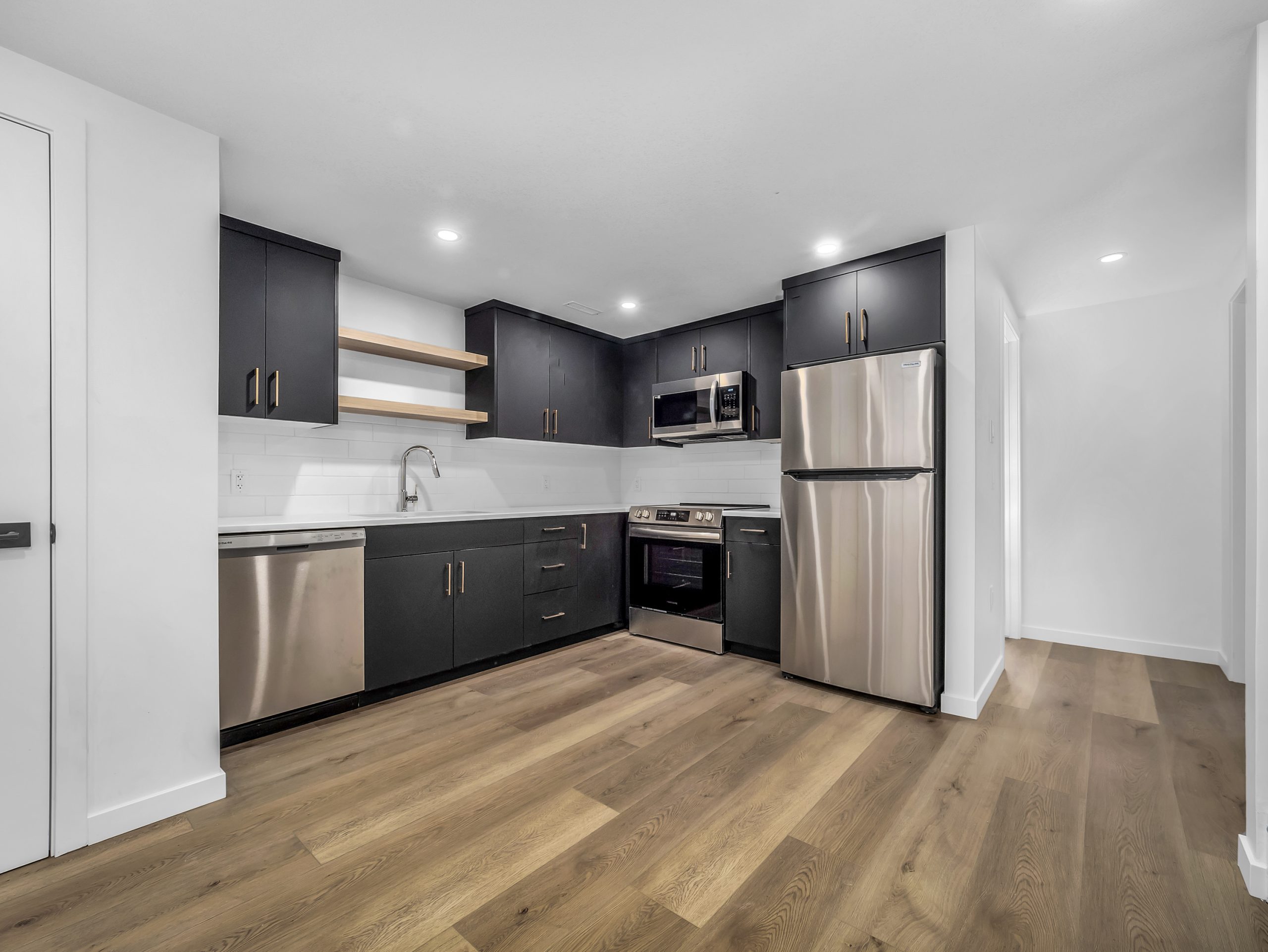 Rental remodel custom kitchen cabinets and shelves